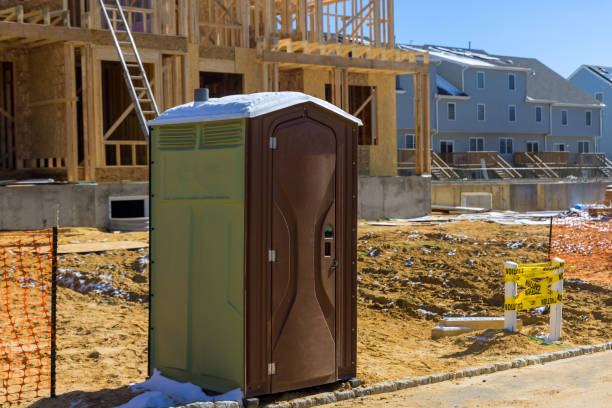 Best Porta potty delivery and setup  in Puyallup, WA