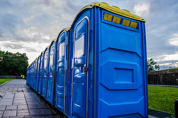 Best Porta potty rental near me  in Puyallup, WA